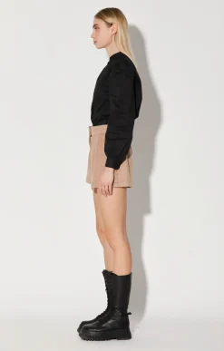 Kalvin Short, Caramel><noscript><img width=