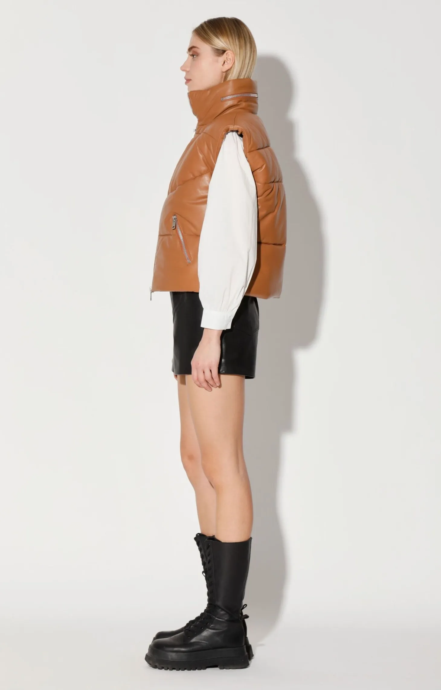 Landon Vest, Camel-Puffer Leather>Walter Baker Hot