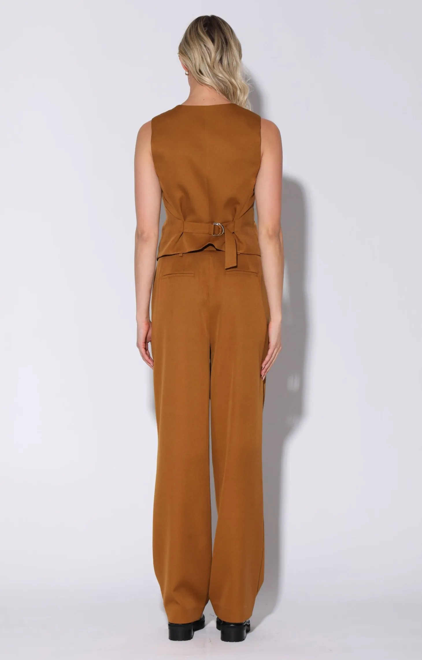 Luanna Vest, Camel>Walter Baker Hot